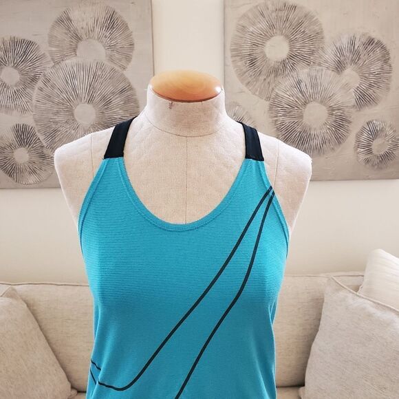 Nike Dri-FIT Loose Fit Muscle Tank Top sz Xs - Picture 2 of 10